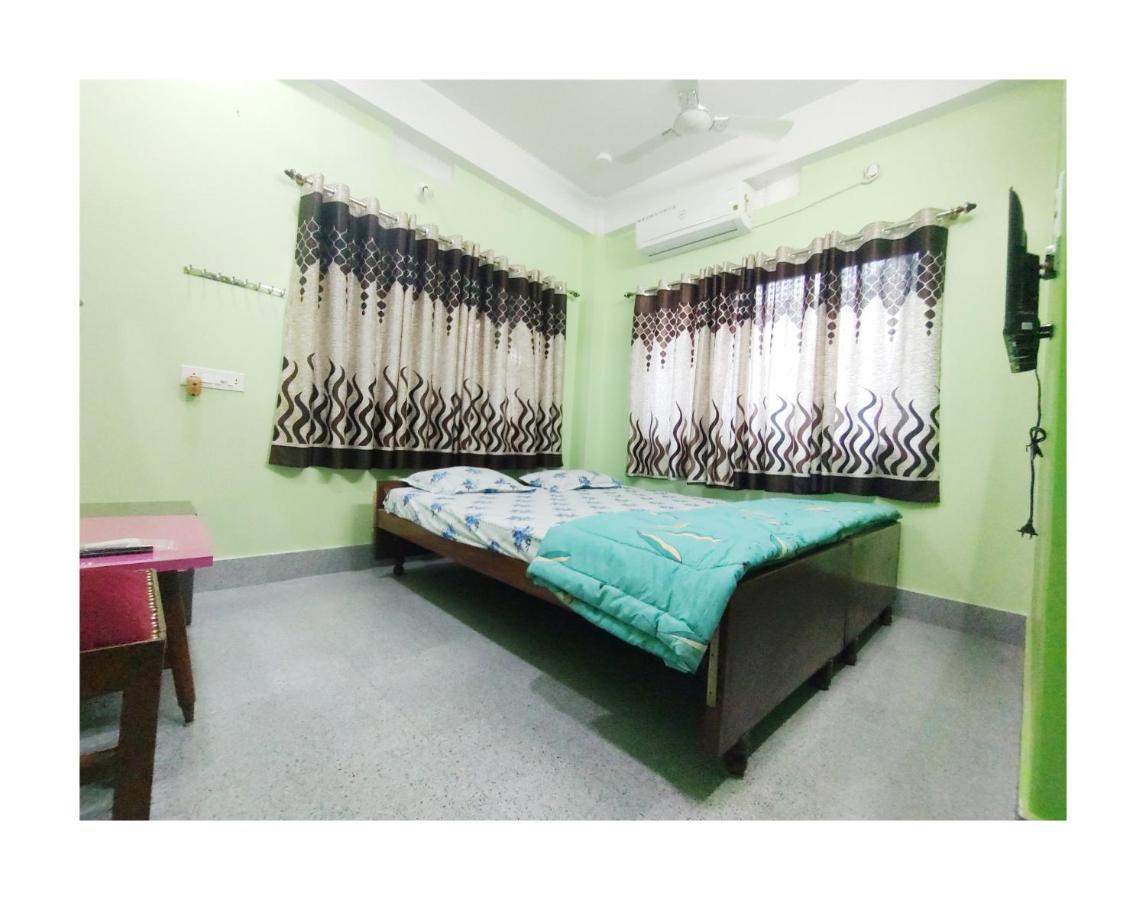 Ujjayanta Homestay Agartala Zewnętrze zdjęcie