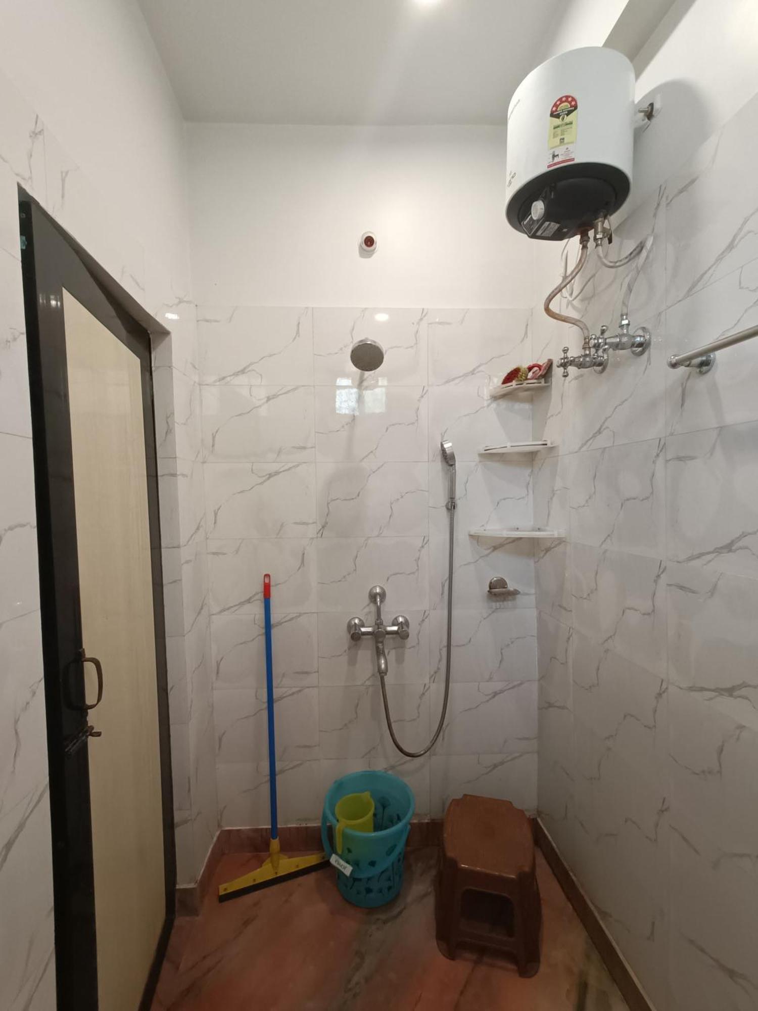 Ujjayanta Homestay Agartala Zewnętrze zdjęcie