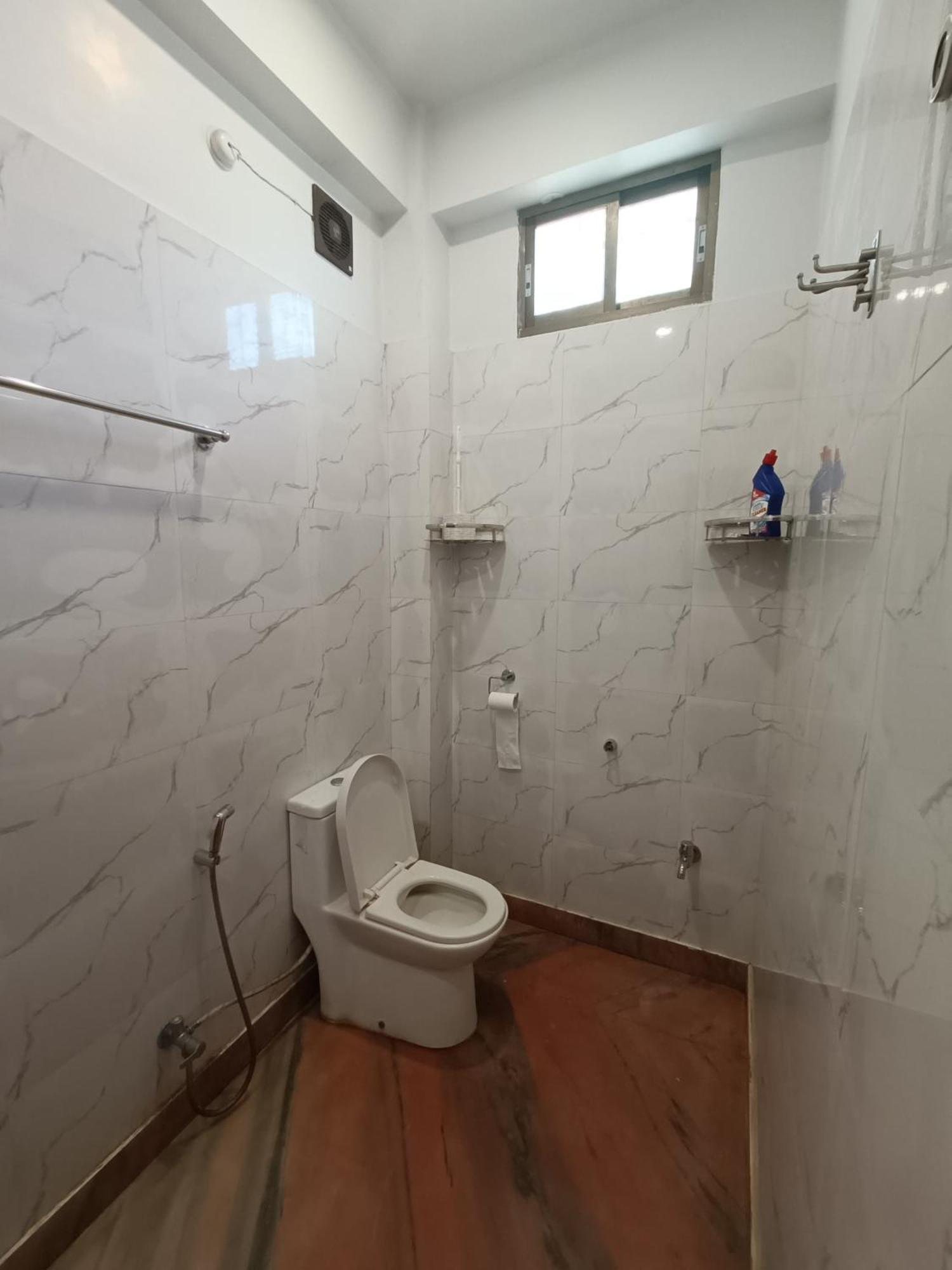Ujjayanta Homestay Agartala Zewnętrze zdjęcie